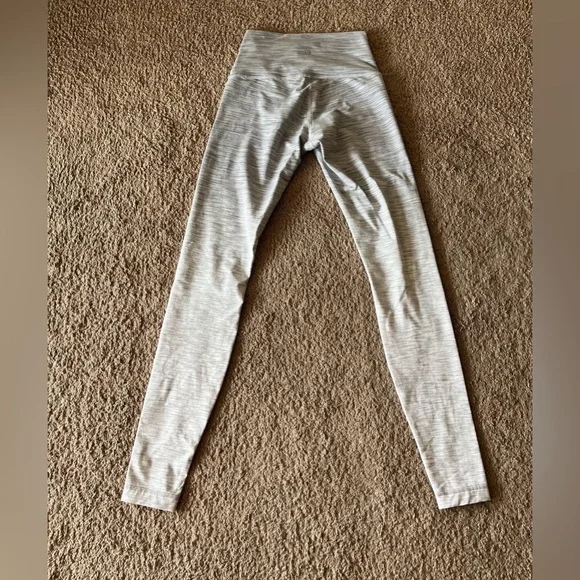 Women’s Lululemon High Rise Tight Gray Melange Ombré Leggings - Picture 3 of 8